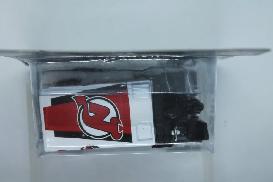 NHL New Jersey Devils 1:64 Zamboni -Top Dog