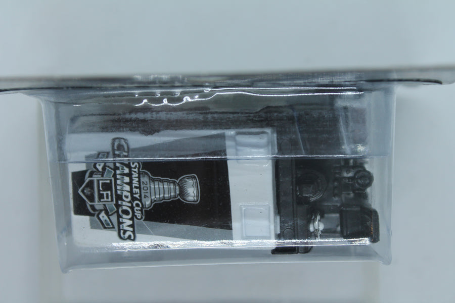 NHL L.A. Kings Stanley Cup Champions 1:64 Zamboni -Top Dog