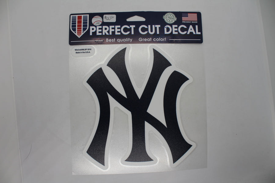 MLB New York Yankees Perfect Cut Car Decal (8x8) - NY