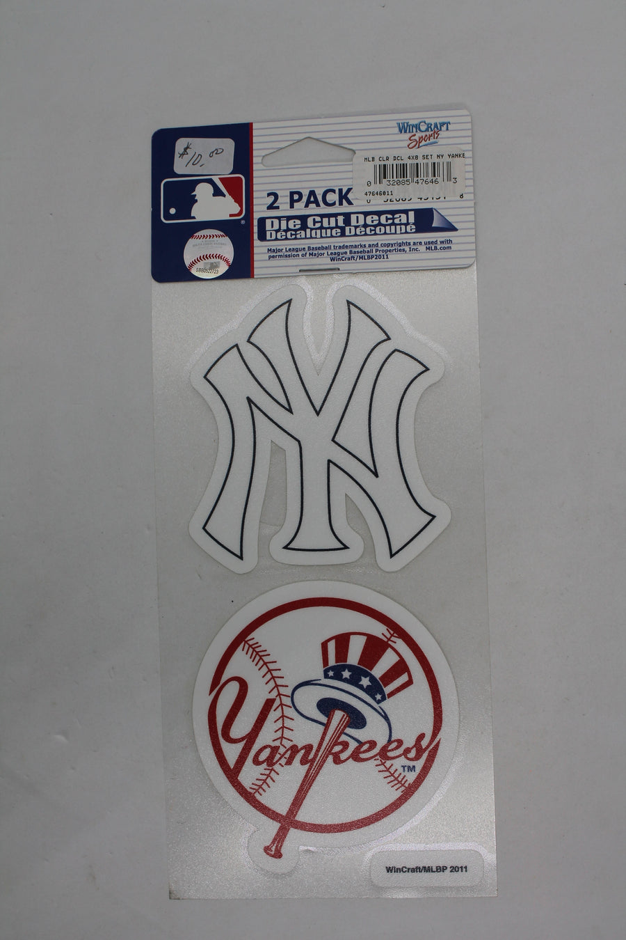 MLB New York Yankees Perfect Cut Car Decal (2 Pack)