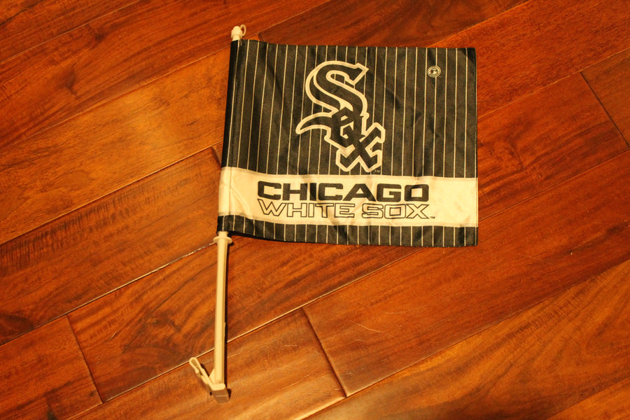 MLB Chicago White Sox Car Flag - (stripes)