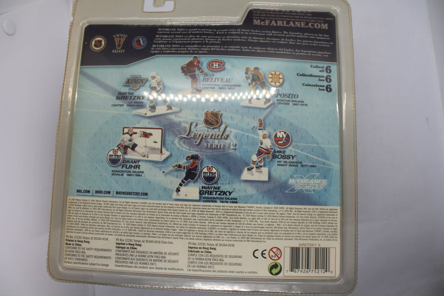 McFarlane NHL Legends Series 2 Wayne Gretzky Kings 6" Action Figure 2005 - Yellowed Clamshell