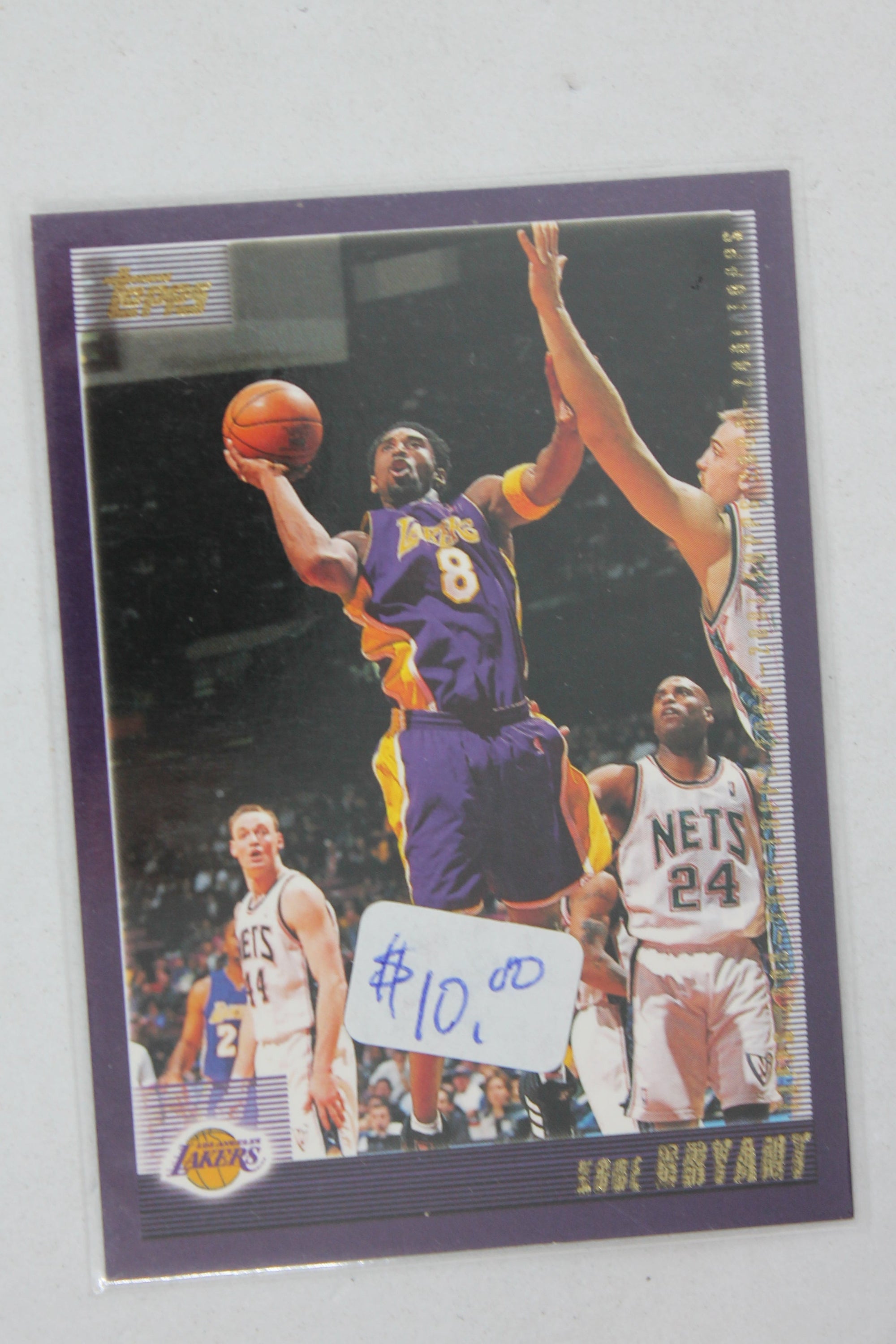 Kobe Bryant 2000-01 Topps - [Base] #189 Card