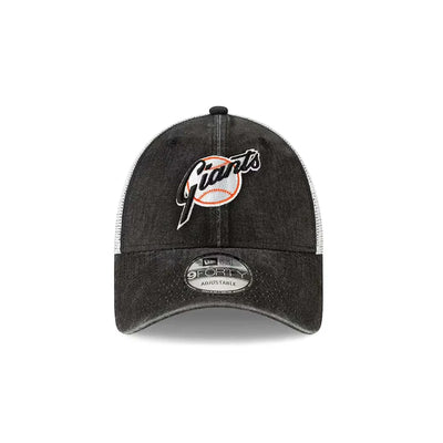 MLB San Fransico Giants New Era Snapback Cooperstown 9FORTY Trucker Hat