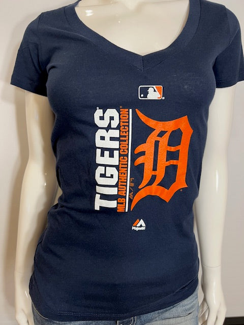 MLB Detroit Tigers Womens Majestic Authentic Collection Tee (online only)