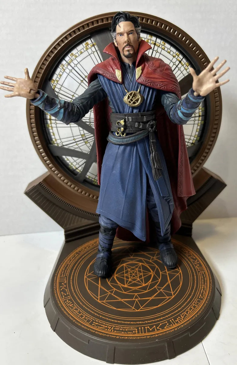 Marvel Select Doctor Strange (Universe of Madness) Figure