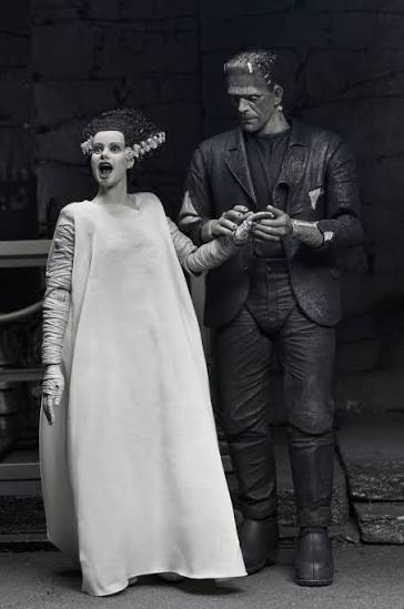 The Bride of Frankenstein - The Monster and His Mate by NECA (Black & White)