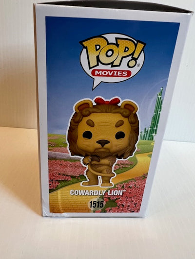 Funko POP Cowardly Lion #1515 CHASE The Wizard of Oz 85th Anniversary (damaged box-see pictures)