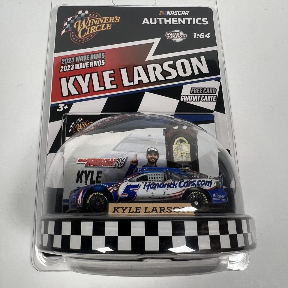 2023 Wave Race Winner 05 Kyle Larson 1/64 Diecast - Winners Circle - Martinsville Win