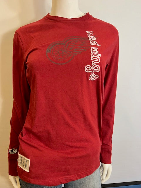 NHL Detroit Red Wings Women's OTH Long Sleeve Tee (online only)