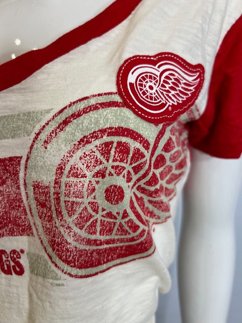 NHL Detroit Red Wings Women's M 4Her Tee (online only)