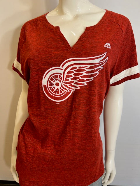 NHL Detroit Red Wings Women's XL Majestic Tee (online only)