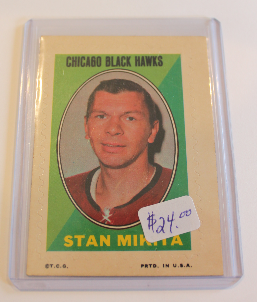 1970-71 Topps/O-Pee-Chee Stan Mikita Sticker