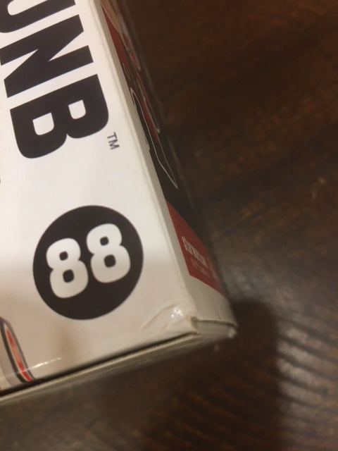 Funko POP Nien Nunb #88  Star Wars The Force Awakens EB Exclusive-(some corner damaged)