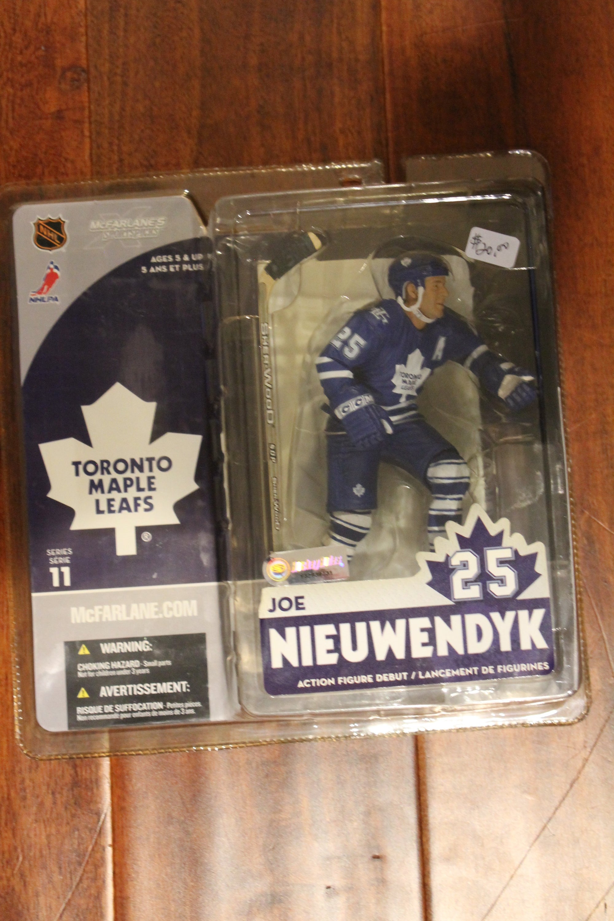 Joe Nieuwendyk MCFARLANE - NHL SERIES 11 - TORONTO MAPLE LEAFS