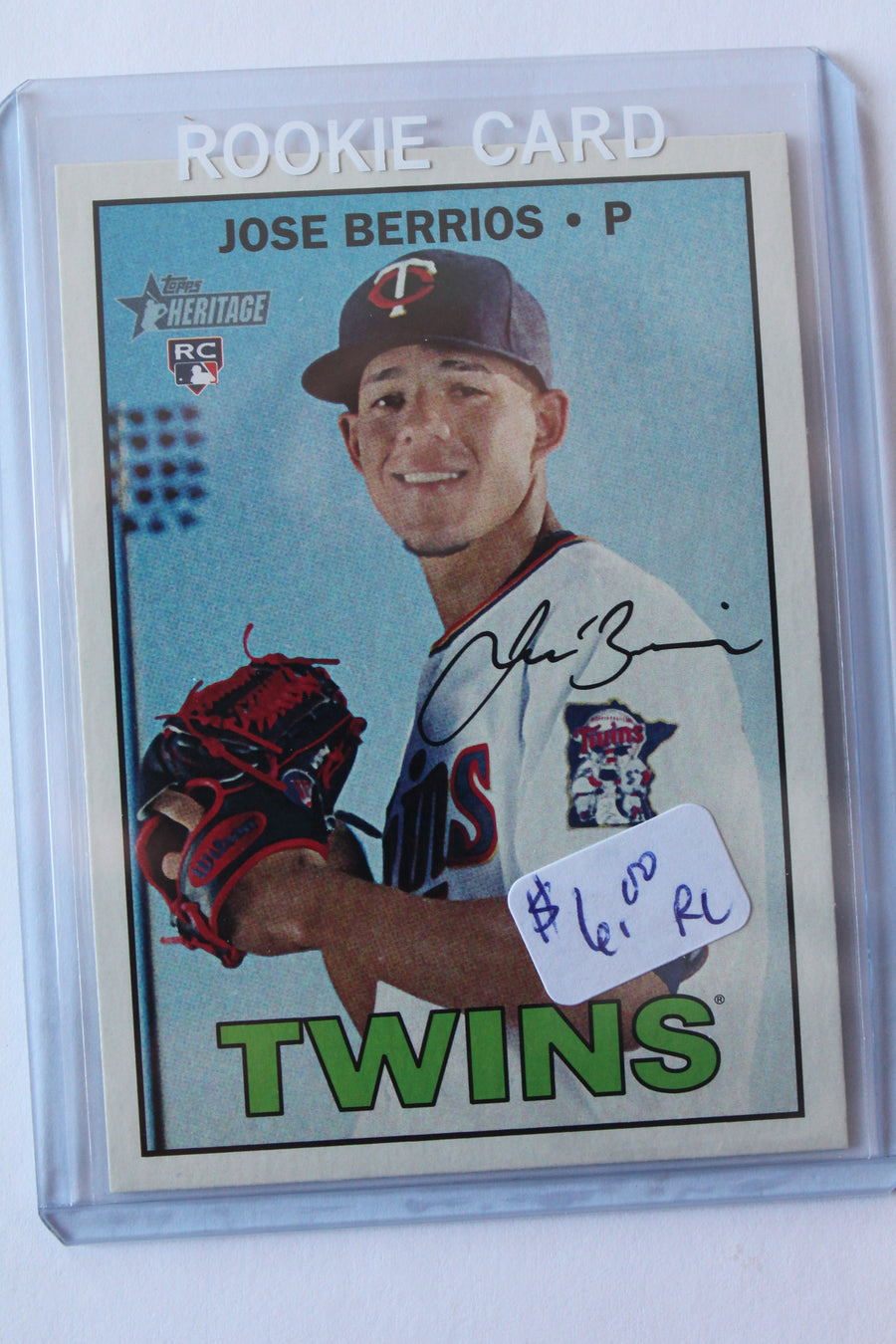 Jose Berrios 2016 Topps Heritage Rookie Card