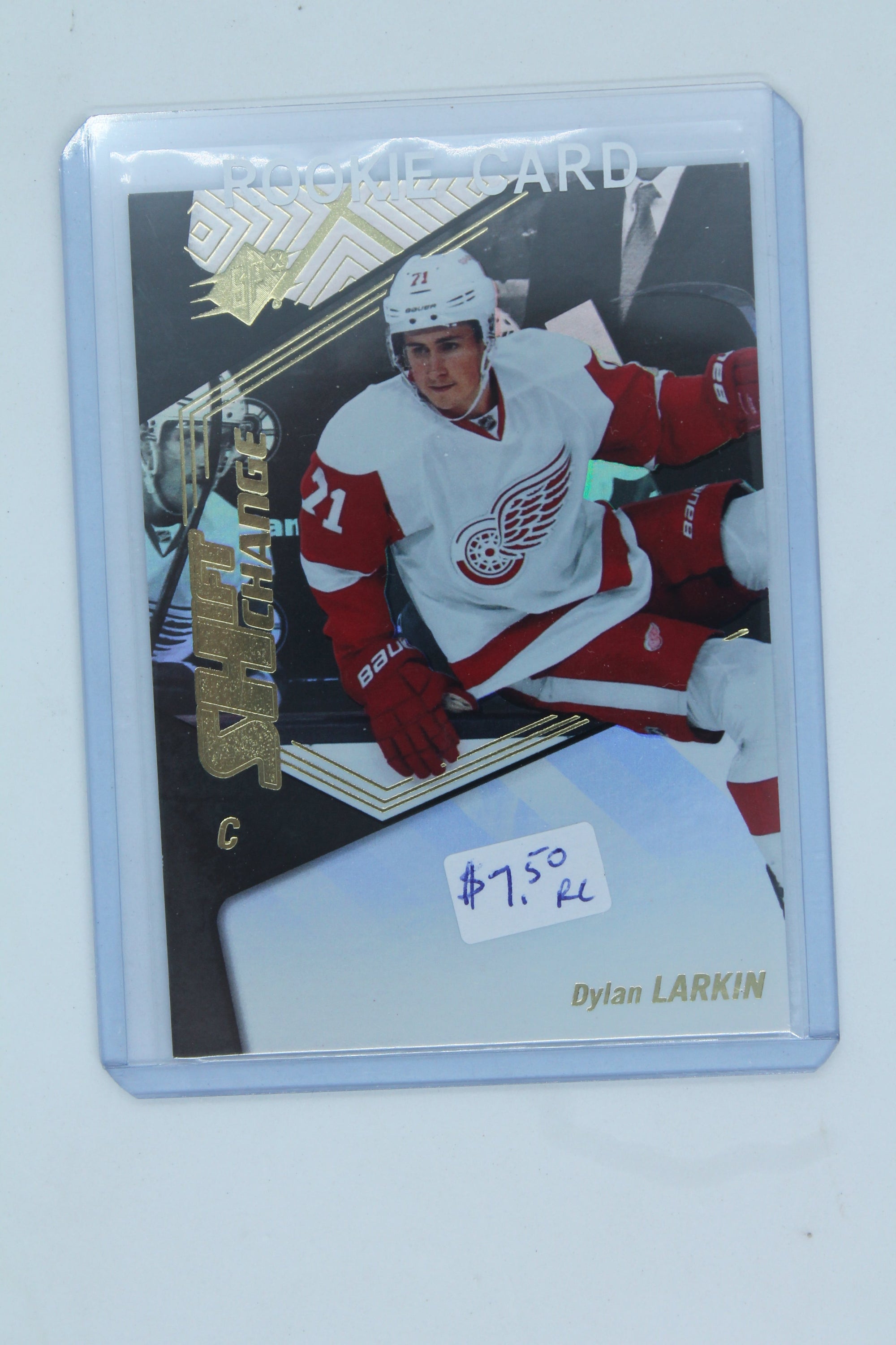 Dylan Larkin 2015-16 SPX - Shift Change Rookie Card