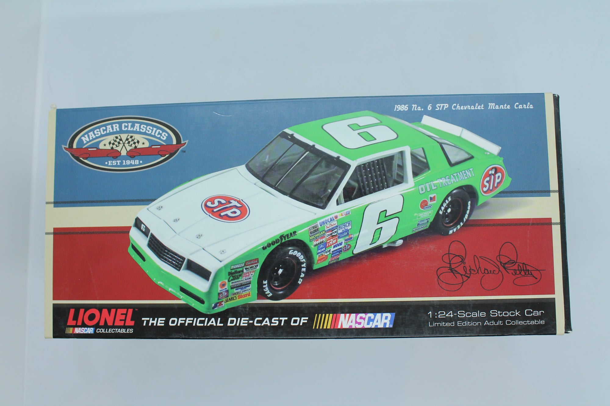 Richard Petty #6 STP 1986 Monte Carlo 1:24 Diecast