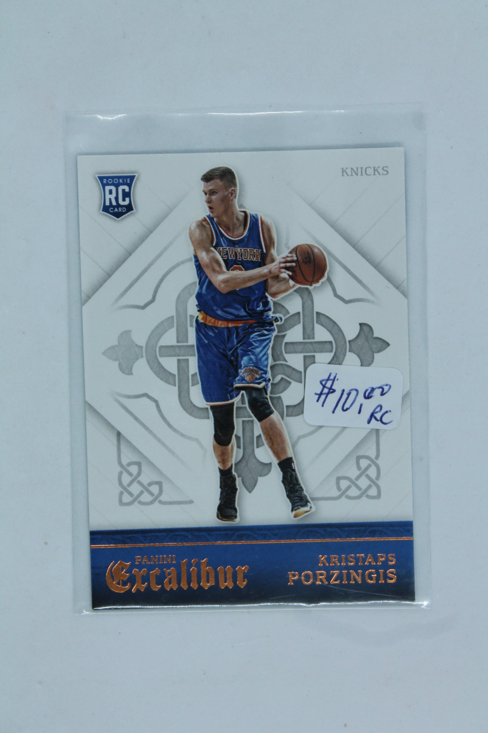 Kristaps Porzingis 2015-16 Panini Excalibur Rookies Rookie Card - New York Knicks