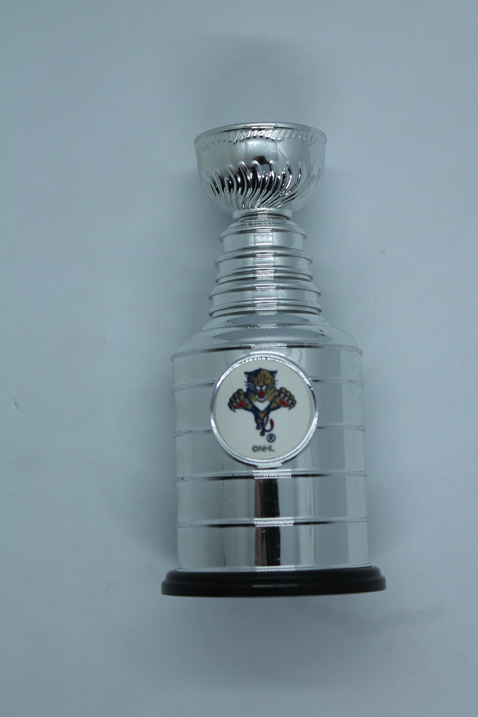 BOSTON BRUINS MINI STANLEY CUP NHL HOCKEY TROPHY LABATT'S BLUE BEER VERY  NICE 