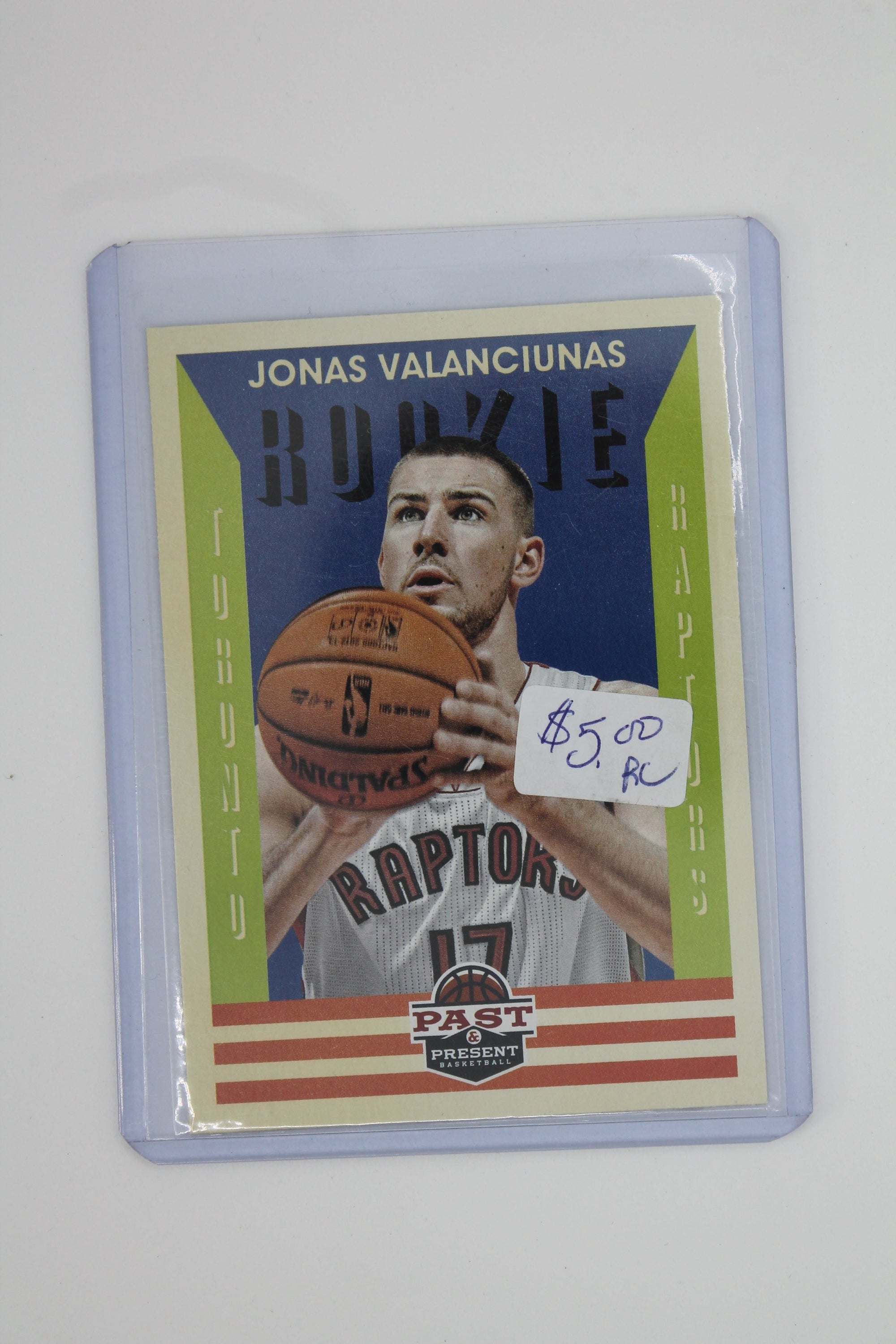 Jonas Valanciunas 2012-13 Panini Past & Present Rookie Card