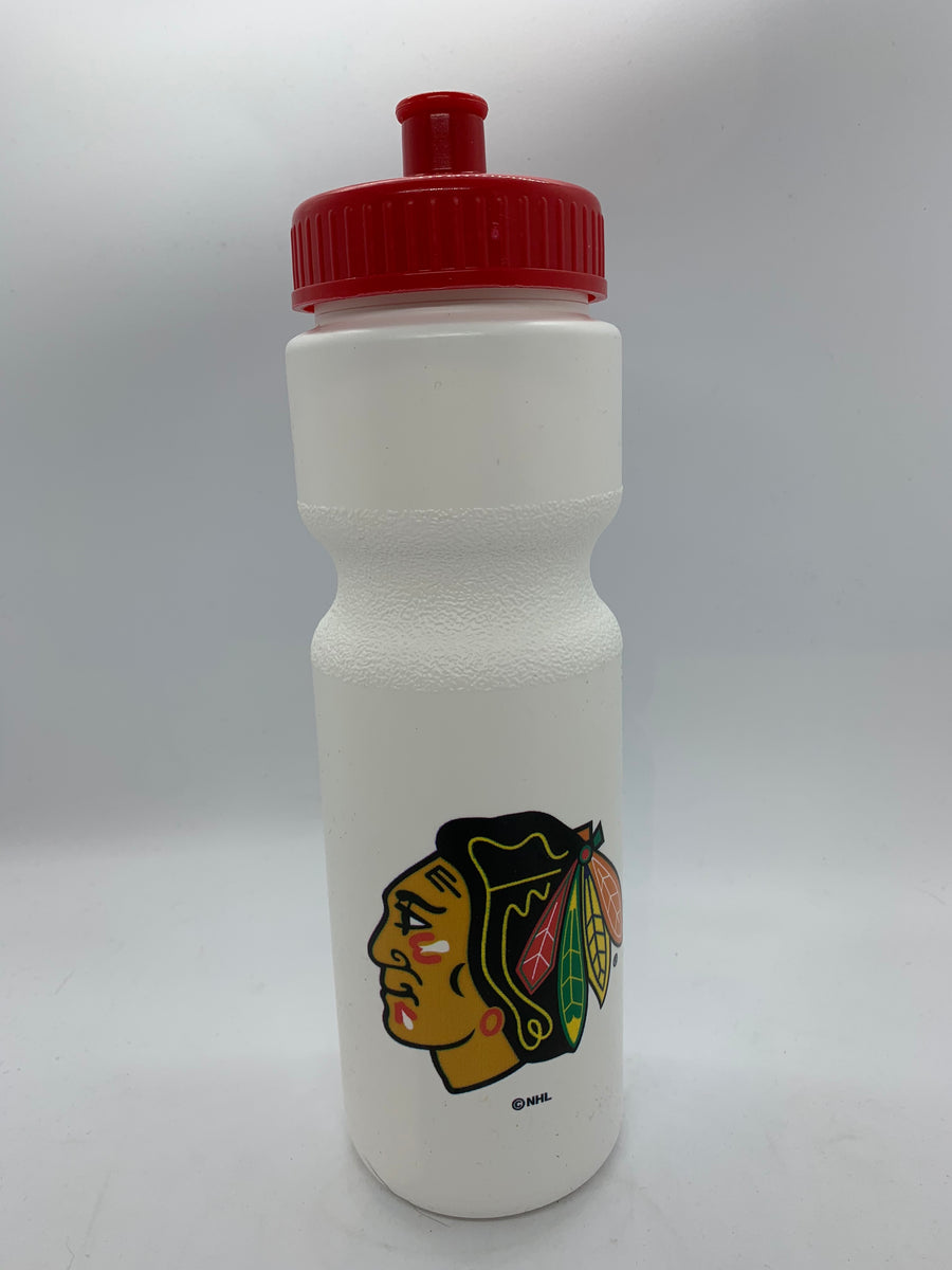 NHL Chicago Blackhawks 28oz Plastic Water Bottle