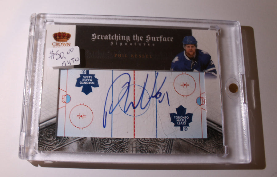 Phil Kessel 2010 Crown Royale Autographed Card #013/100