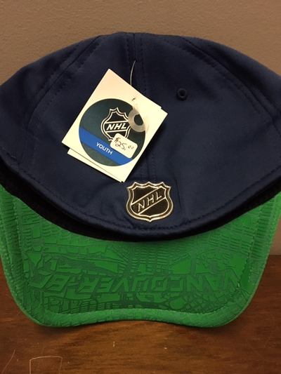 NHL Vancouver Canucks Youth Flex Hat